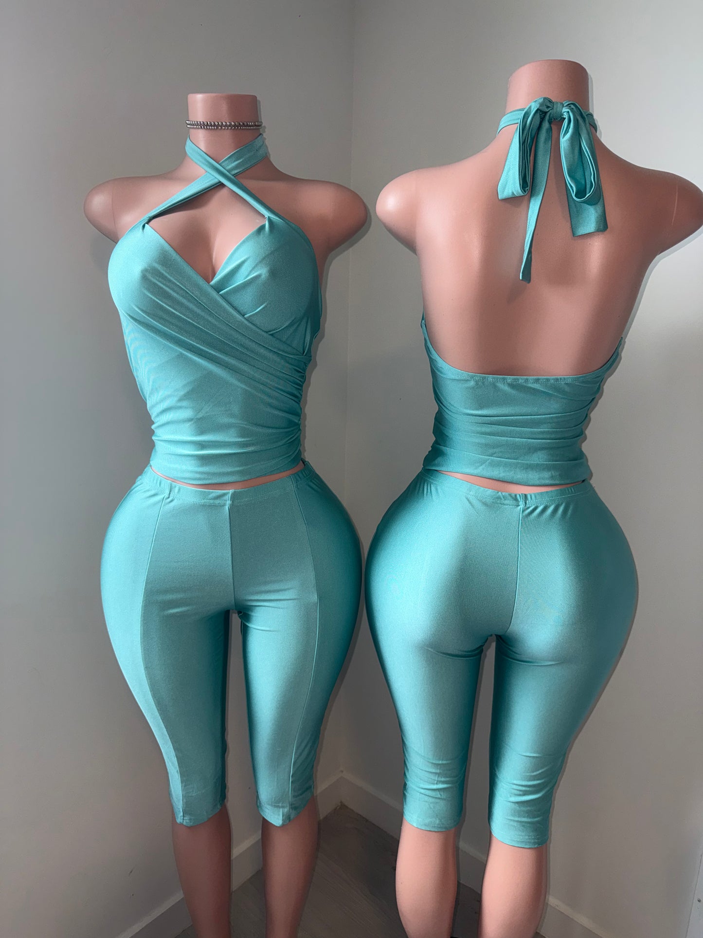 Taina Capri Set